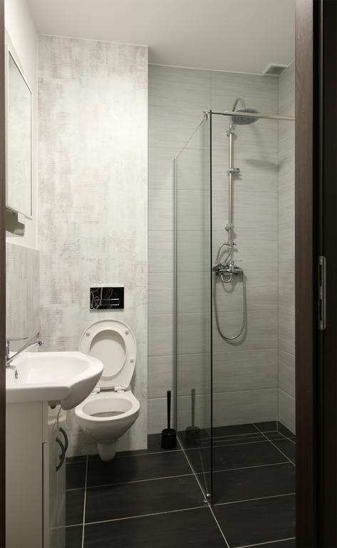 Willa Browar Pokoje Goscinne W Centrum Miasta Na Starowce, Self Check In 24H, Fv, Tv Smart, Darmowe Wi-Fi, Parking, W Sasiedztwie Restauracji I Kawiarni, Uslugi Escort Zakazane Старогард-Гданський Екстер'єр фото